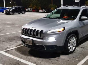 Jeep Cherokee 2.4 Limited Mt