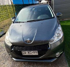 Peugeot 208 Active Pack 1.4 Hdi 68Hp