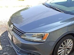 Volkswagen Jetta 2.5 Sport Tiptronic At