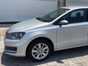 Volkswagen Vento 1.6 Confortline At