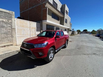 Toyota Hilux 2.7 Cabina Doble Sr Mt