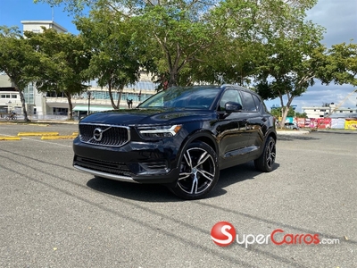 Volvo XC40 Momentum 2020