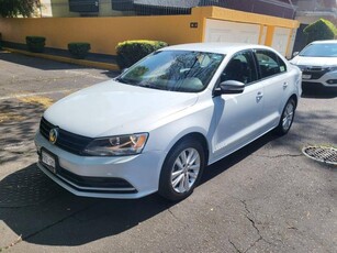 Volkswagen Jetta A6 2.0