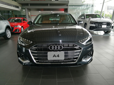 Audi A4 Select 40 Tfsi