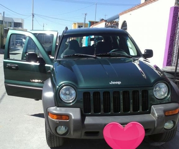 VENDO JEEP LIBERTY MOD. 2002