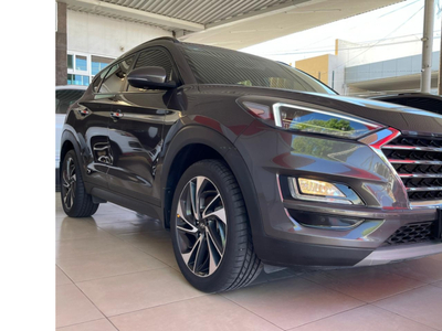 HYUNDAI TUCSON5 PTS. LIMITED, 2.4 LT., TA 6, PIEL, A/AC., VE, RA-18