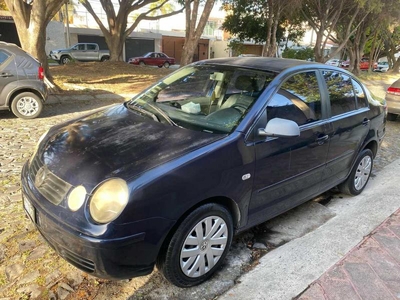 Volkswagen Polo Sedan