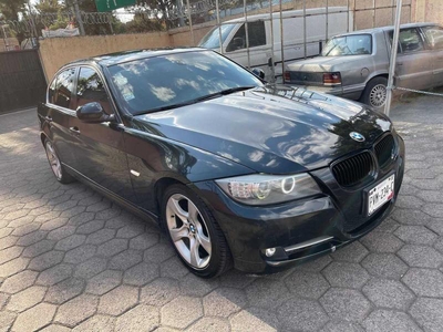 BMW Serie 3 2.5 325ia Exclusive Navi At