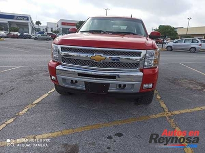 Chevrolet Silverado 2013 8 cil automatica 4x4 mexicana