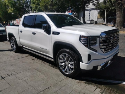 GMC Sierra Crew Cab