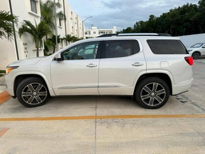 GMC Acadia