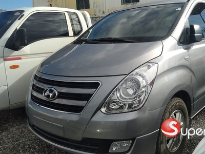 Hyundai Starex 2018