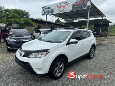 Toyota RAV4 XLE 2015