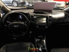 Auto Kia Forte 2017 de único dueño en buen estado