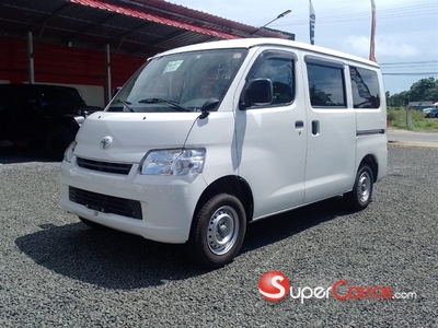 Toyota Lite-Ace 2018