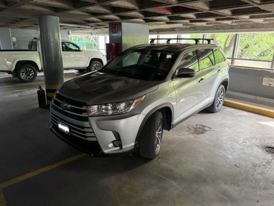 Toyota Highlander 3.5 Xle At