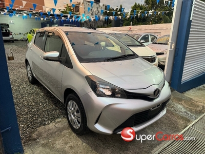 Toyota VITZ 2015