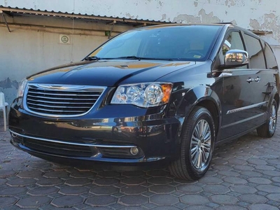 Chrysler Town & Country 3.6 Touring Mt