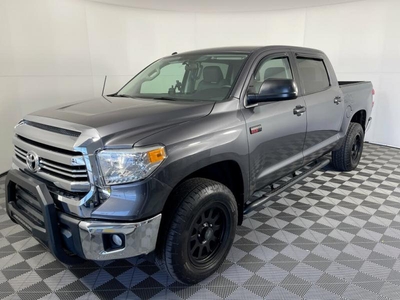 TOYOTA TUNDRA 2015