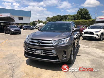 Toyota Highlander Limited 2018