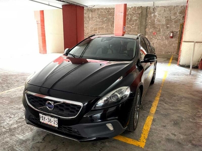 Volvo V40 2.0 Inspirion Awd T5 Cross Country At