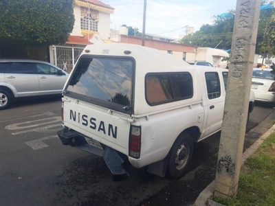 Nissan NP300 2.4 Doble Cabina Limited Edition Mt