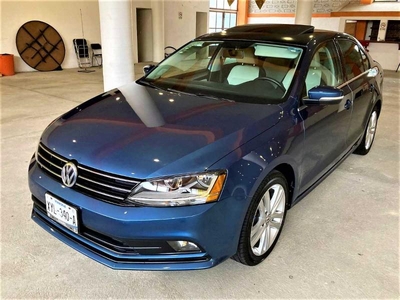 Volkswagen Jetta 2.5 Sportline Mt