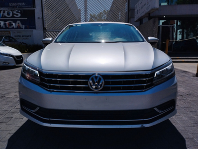 Volkswagen Passat 2019 2.5 Tiptronic Comfortline At