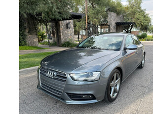 AUDI A4TRENDY PLUS