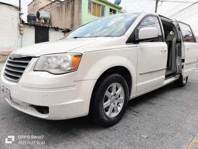 Chrysler Town & Country 3.8 Limited At