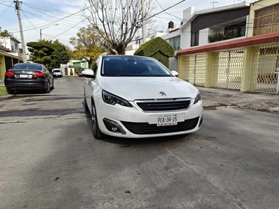 Peugeot 308 1.6 Félline At