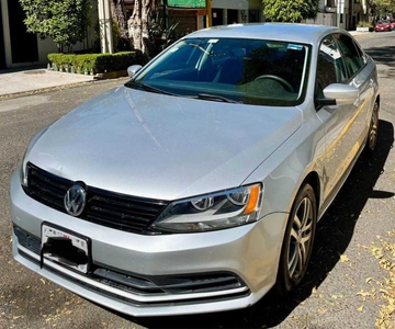 Volkswagen Jetta 2.0 Tiptronic At