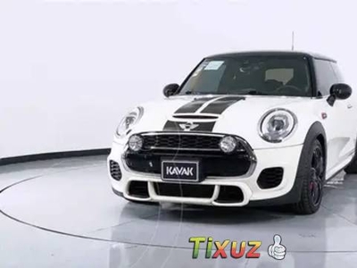 MINI Cooper S John Cooper Works