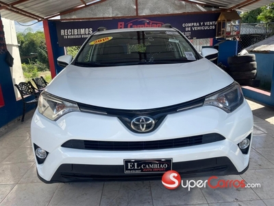 Toyota RAV4 LE 2018