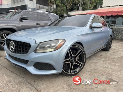 Mercedes-Benz Clase C 300 2016