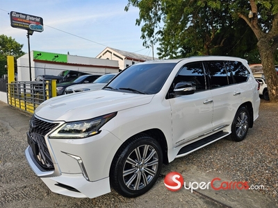 Lexus LX 570 2016