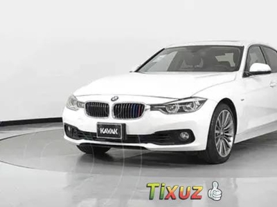 BMW Serie 3 330iA Luxury Line