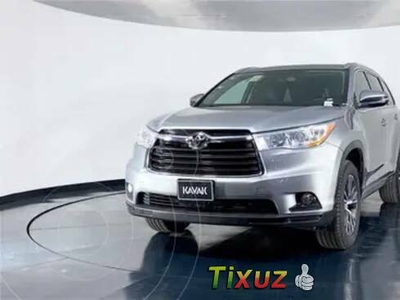 Toyota Highlander XLE