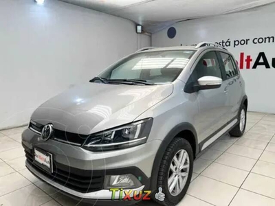 Volkswagen CrossFox 16L