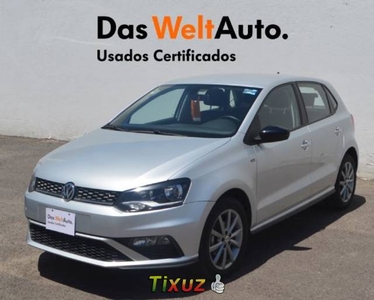 Volkswagen Polo 16 Litros