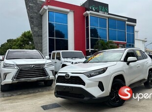 Toyota RAV4 LE 2021