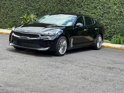 Kia Stinger 2.0 Ex