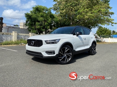 Volvo XC40 R DESING T5 2020