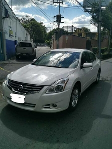 Nissan Altima 2.5 Sl At Piel Cvt