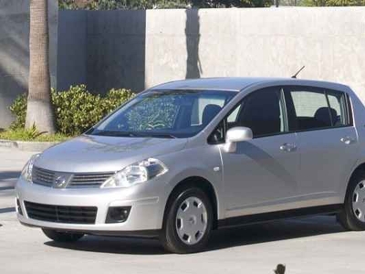 Nissan Versa 2013 4 cil automático mexicano