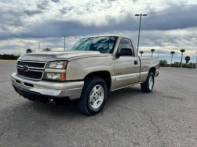 Chevrolet Silverado 5.3 2500 Custom Cab Reg Paq G At