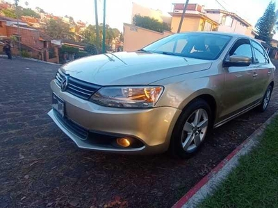 Volkswagen Jetta 2.5 Style Active Mt