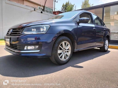 Volkswagen Vento 1.6 Highline At