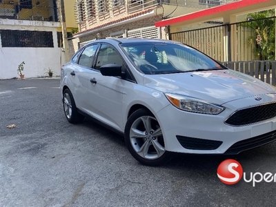 Ford Focus S 2018