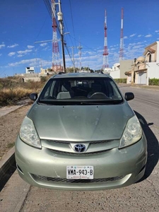 Toyota Sienna 3.5 Ce At